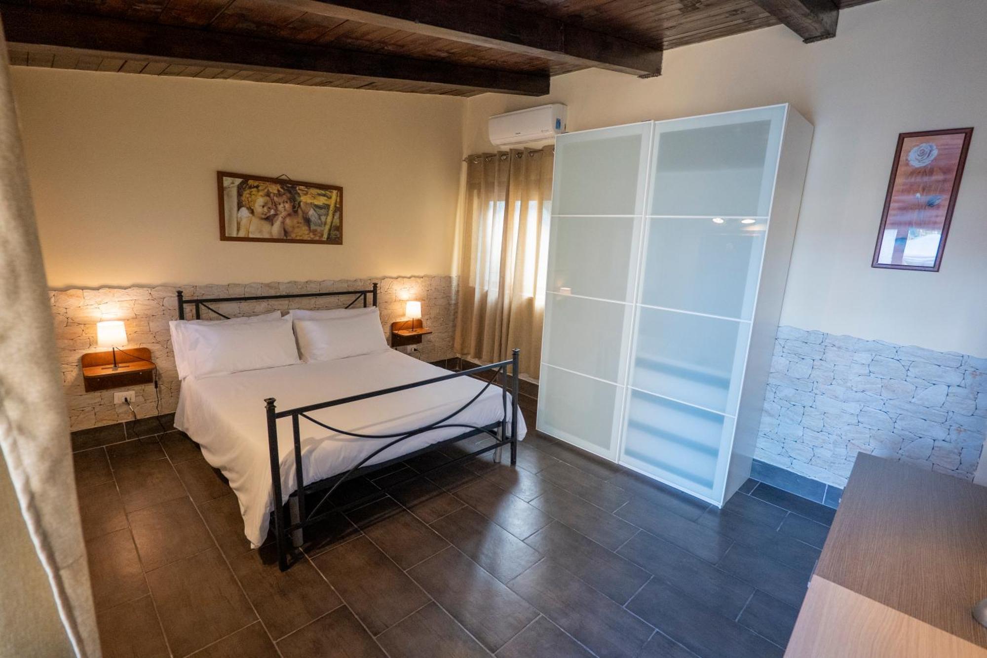 Villa Seta Giardini Naxos Eksteriør billede