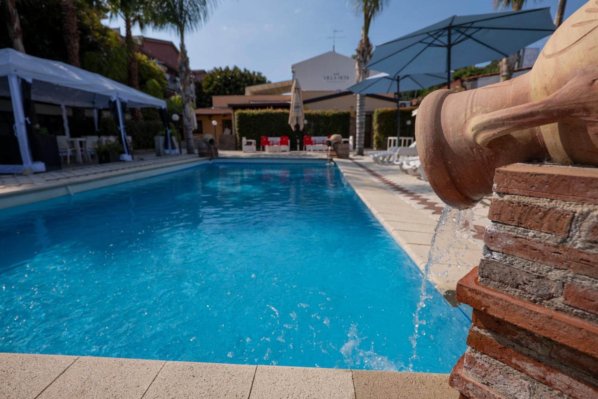 Villa Seta Giardini Naxos Eksteriør billede
